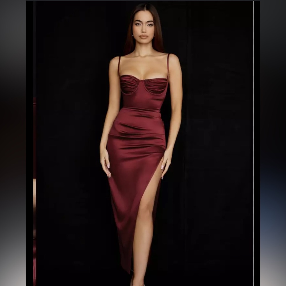 HOUSE OF CB FLORA DRESS IN WINE